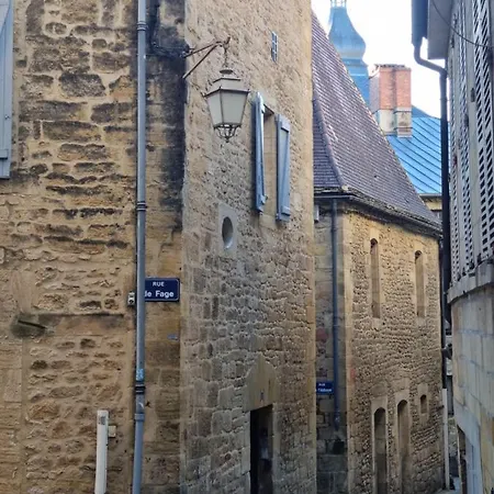 La Maison De Lily Au Coeur De La Cite Medievale Holiday home